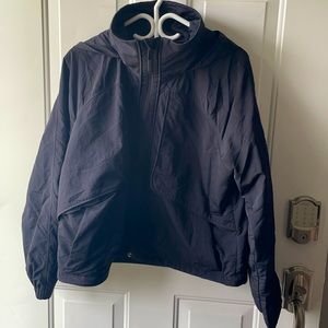 Lululemon Size 12 cute Lightweight coat